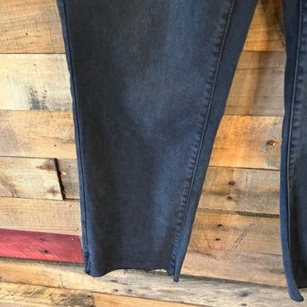 Time And Tru Black High Rise Straight Leg Crop Pants Size 8 - Picture 8 of 12